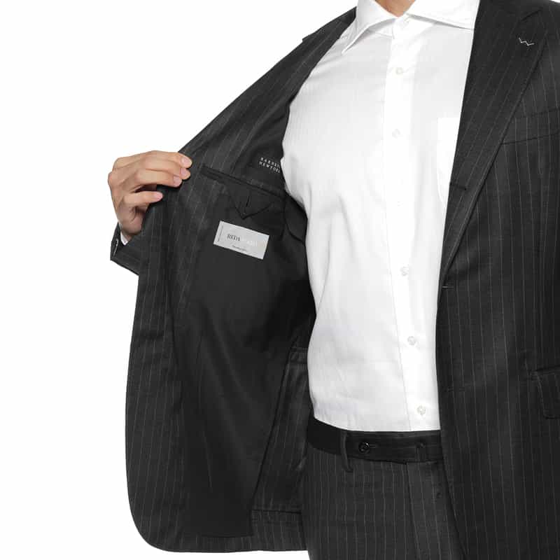 BARNEYS NEW YORK ストライプ柄スーツ"MADISON" DARK GRAY