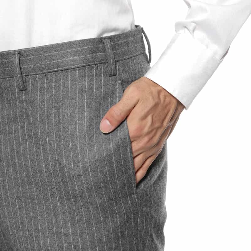 BARNEYS NEW YORK チョークストライプ柄スーツ“MADISON" GRAY