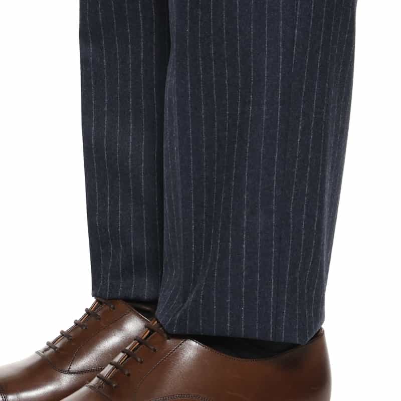 BARNEYS NEW YORK チョークストライプ柄スーツ“MANHATTAN" NAVY