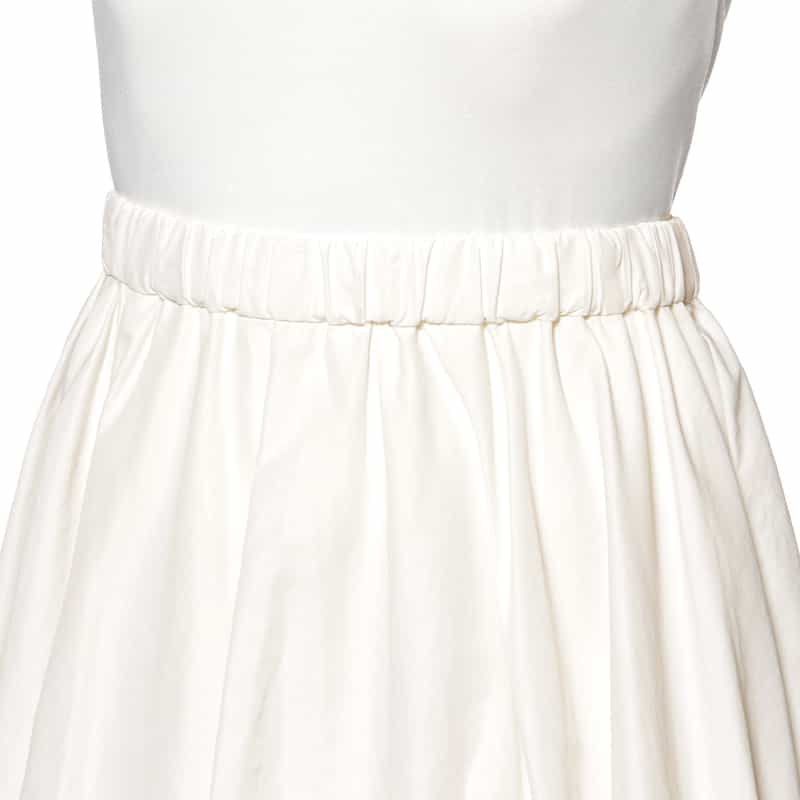 BARNEYS NEW YORK ウォッシャブル タフタ素材スカート WHITE