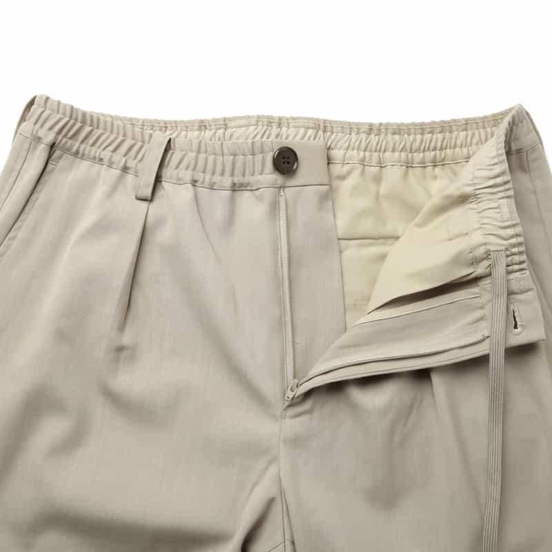 BARNEYS NEW YORK セットアップ テーパードパンツ BEIGE