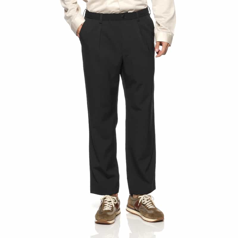 BARNEYS NEW YORK セットアップ テーパードパンツ BLACK