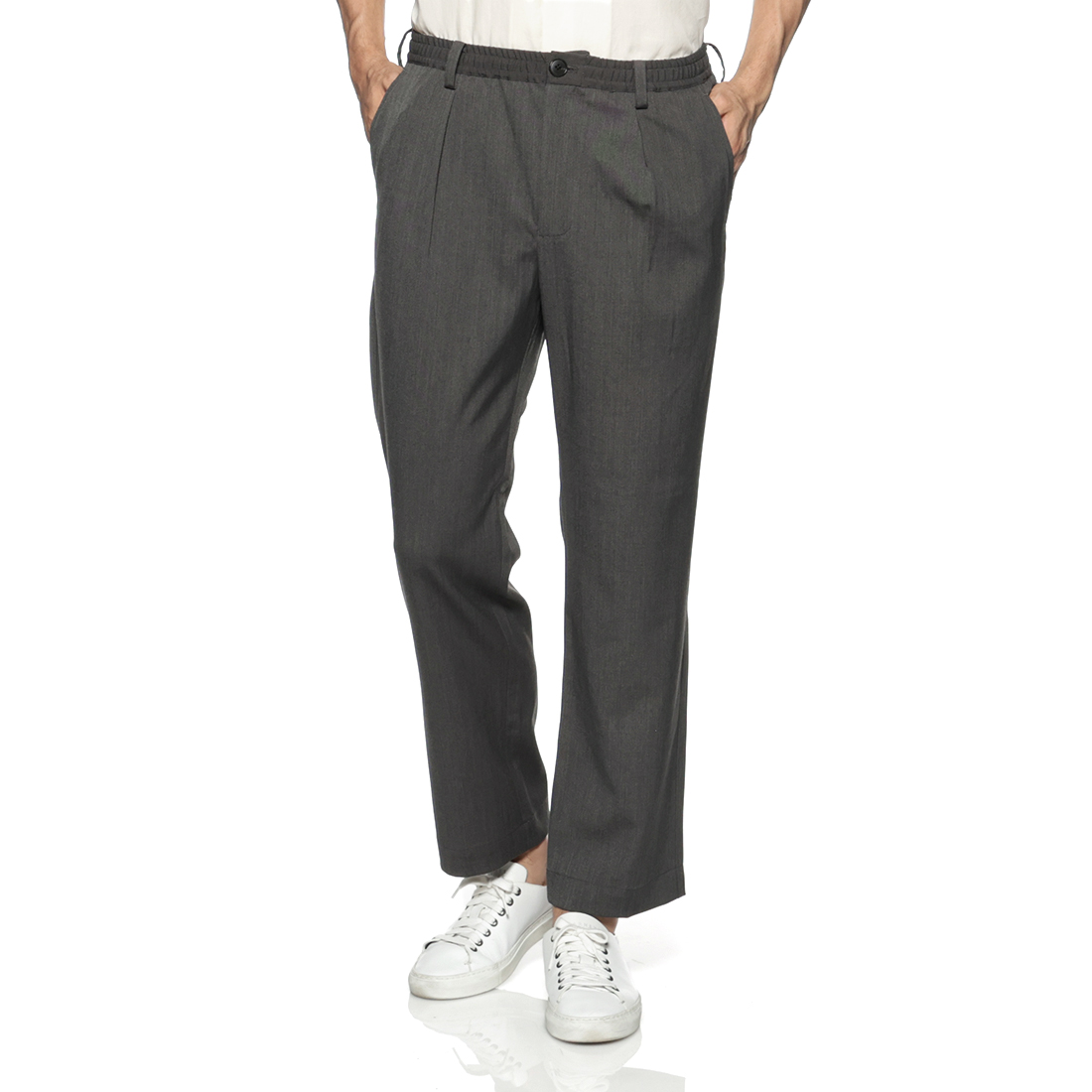 セットアップ テーパードパンツ