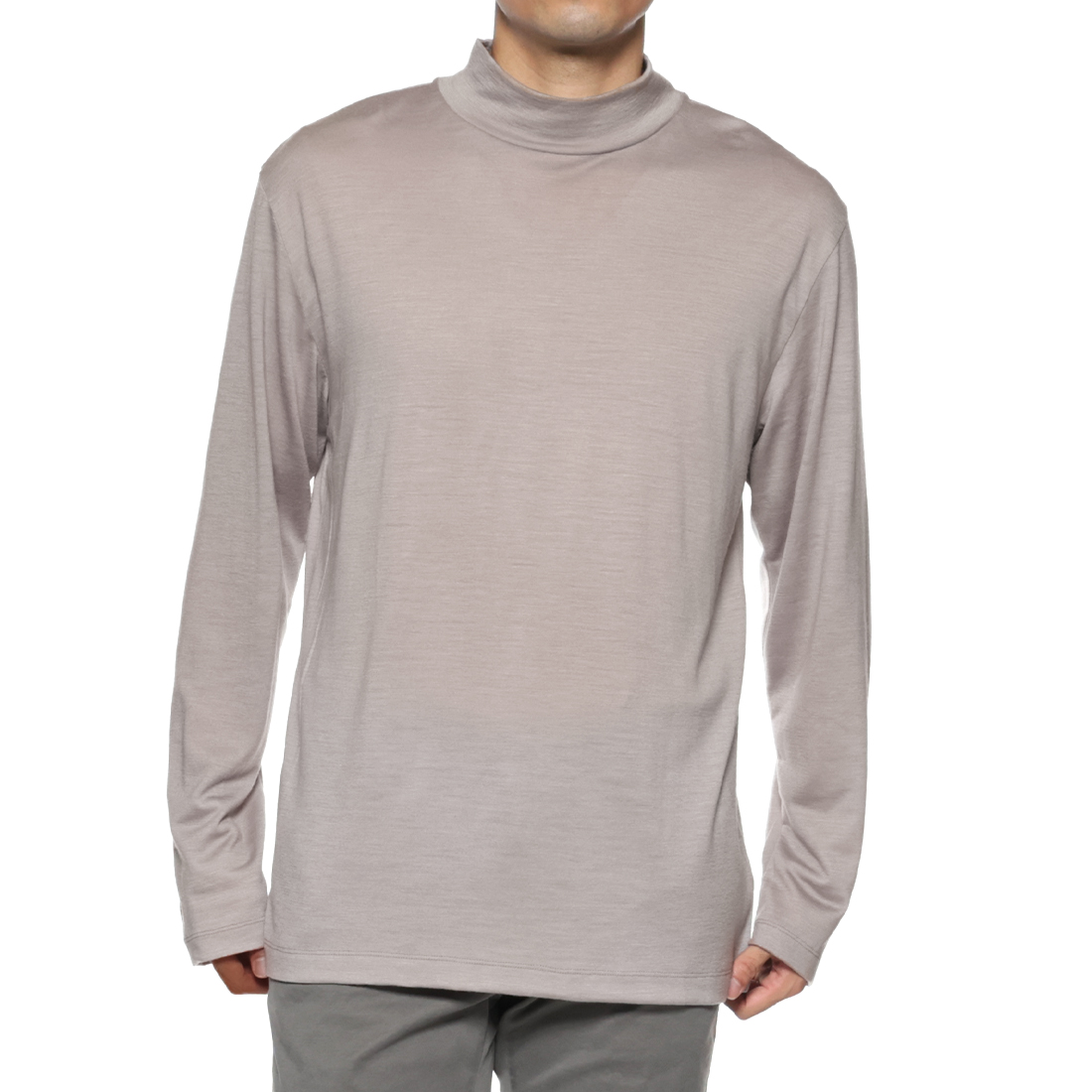 ウール素材モックネックニットプルオーバー