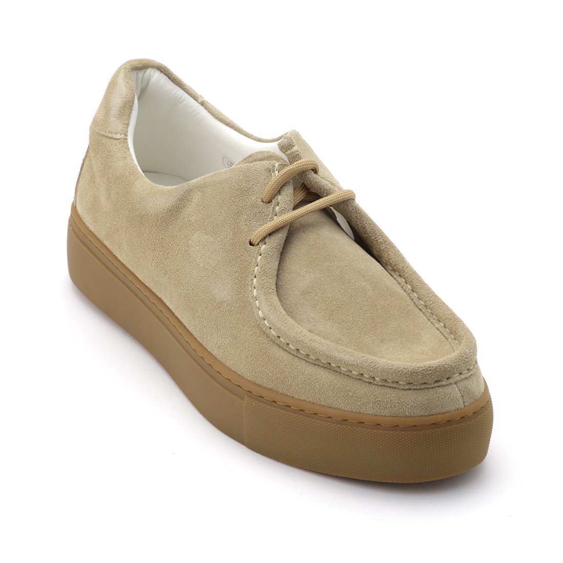 モカシンスニーカー