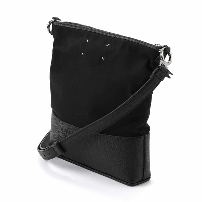 MAISON MARGIELA MAISON MARGLELA＜メゾンマルジェラ＞ ショルダーバッグ BLACK