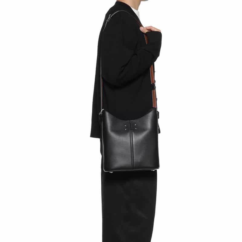 MAISON MARGIELA MAISON MARGLELA＜メゾンマルジェラ＞ ショルダーバッグ BLACK