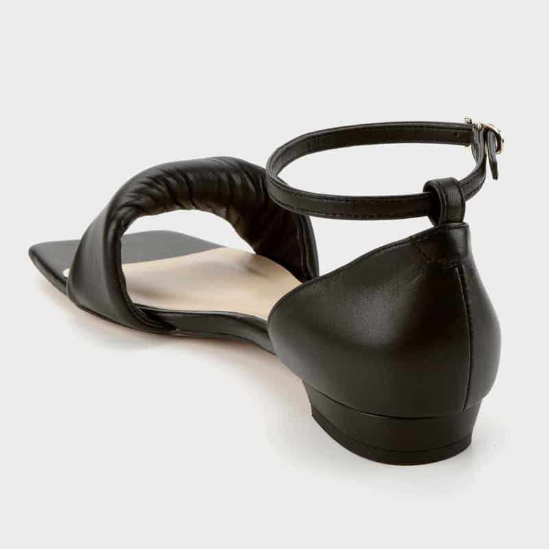BARNEYS NEW YORK ストラップ付きツイストデザインフラットサンダル BLACK