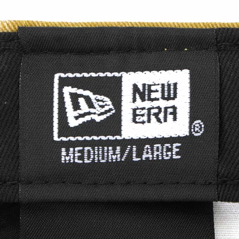 BARNEYS NEW YORK "BARNEYS" NEW ERAコラボレーション ヴィンテージ加工ロゴキャップ BEIGE