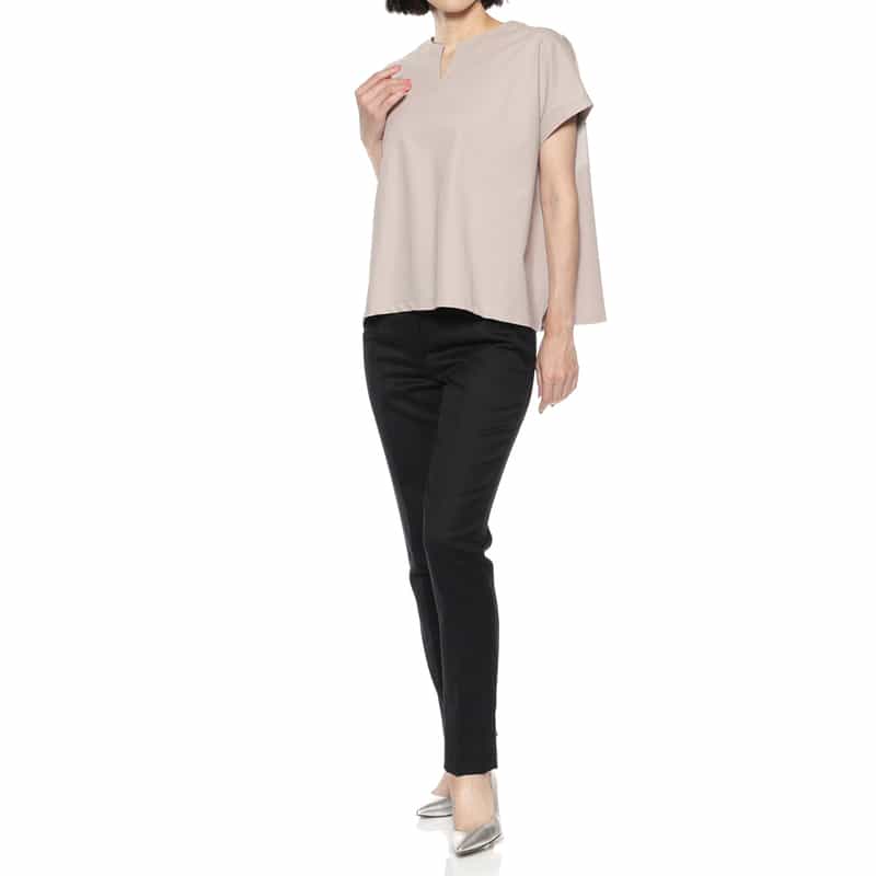 BARNEYS NEW YORK ウォッシャブル キーネックカットソー BEIGE