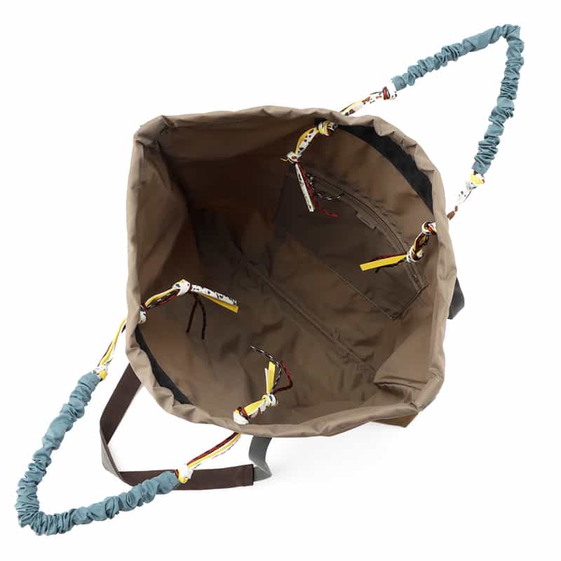 ZATTU ZATTU＜ザッツ＞ ハンドルトートバッグ "PATA-LQ" LIGHT BROWN