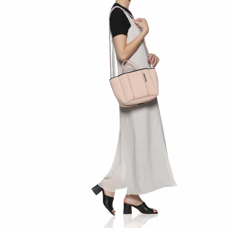 STATE OF ESCAPE STATE OF ESCAPE＜ステート オブ エスケープ＞ トートバッグ "Petite Escape"（S） LIGHT PINK