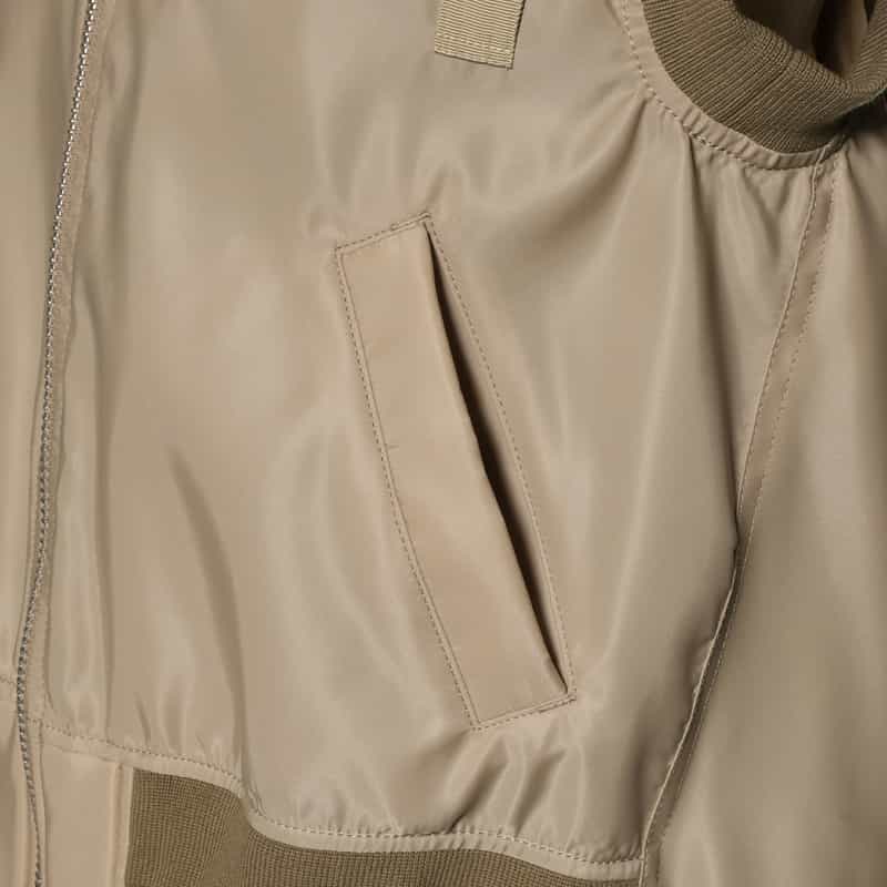 SACAI SACAI＜サカイ＞ナイロンツイルベスト BEIGE