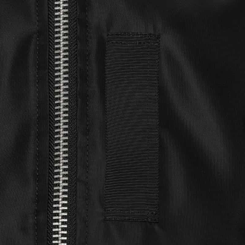 SACAI SACAI＜サカイ＞ナイロンツイルベスト BLACK