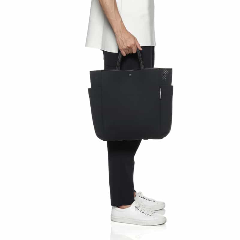 STATE OF ESCAPE STATE OF ESCAPE＜ステート オブ エスケープ＞ トートバッグ BLACK