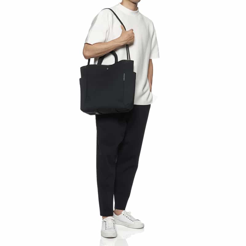 STATE OF ESCAPE STATE OF ESCAPE＜ステート オブ エスケープ＞ トートバッグ BLACK