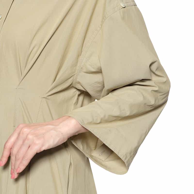BARNEYS NEW YORK タック入りシャツドレス BEIGE