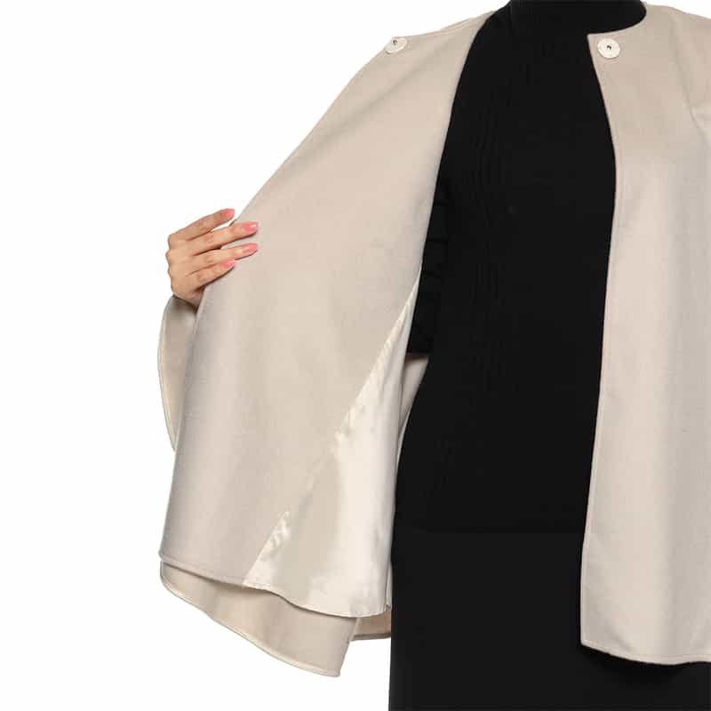 BARNEYS NEW YORK フォックスファー付きカシミ素材ヤケープコート BEIGE