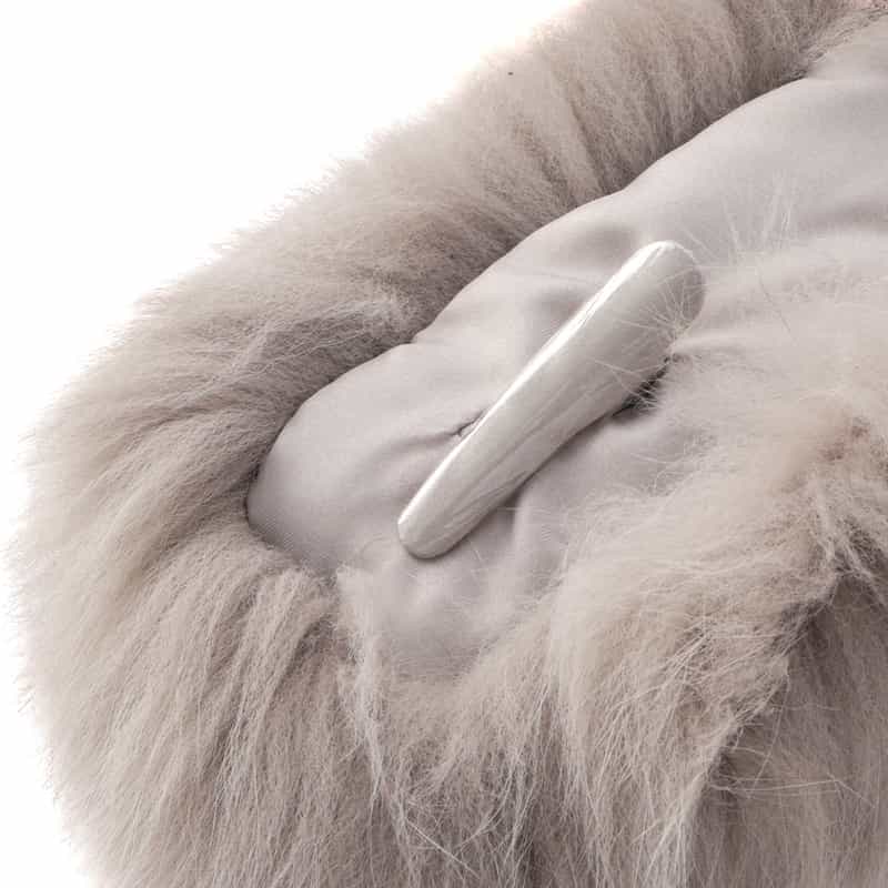 BARNEYS NEW YORK フォックスファー付きカシミ素材ヤケープコート BEIGE