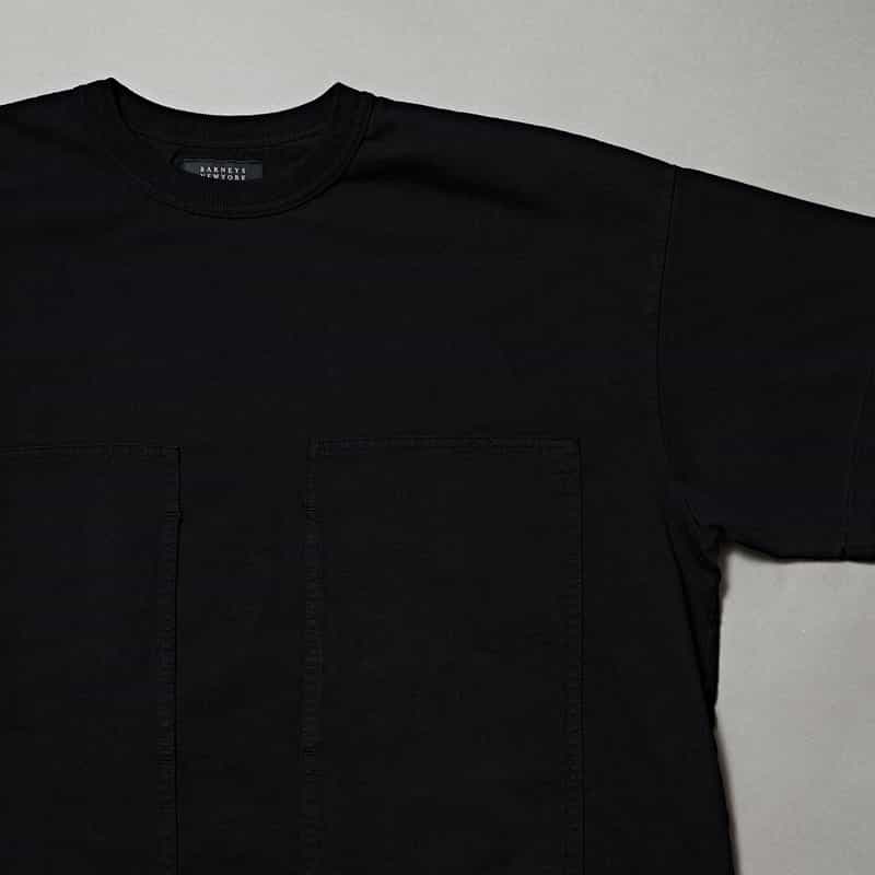 BARNEYS NEW YORK BARNEYS NEW YORK designed by TOMOHIRO KONNO Tシャツ BLACK