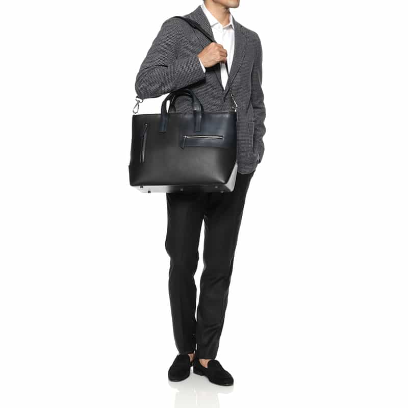 BIAGINI BIAGINI＜ビアジーニ＞ ショルダーストラップ付トートバッグ BLACK