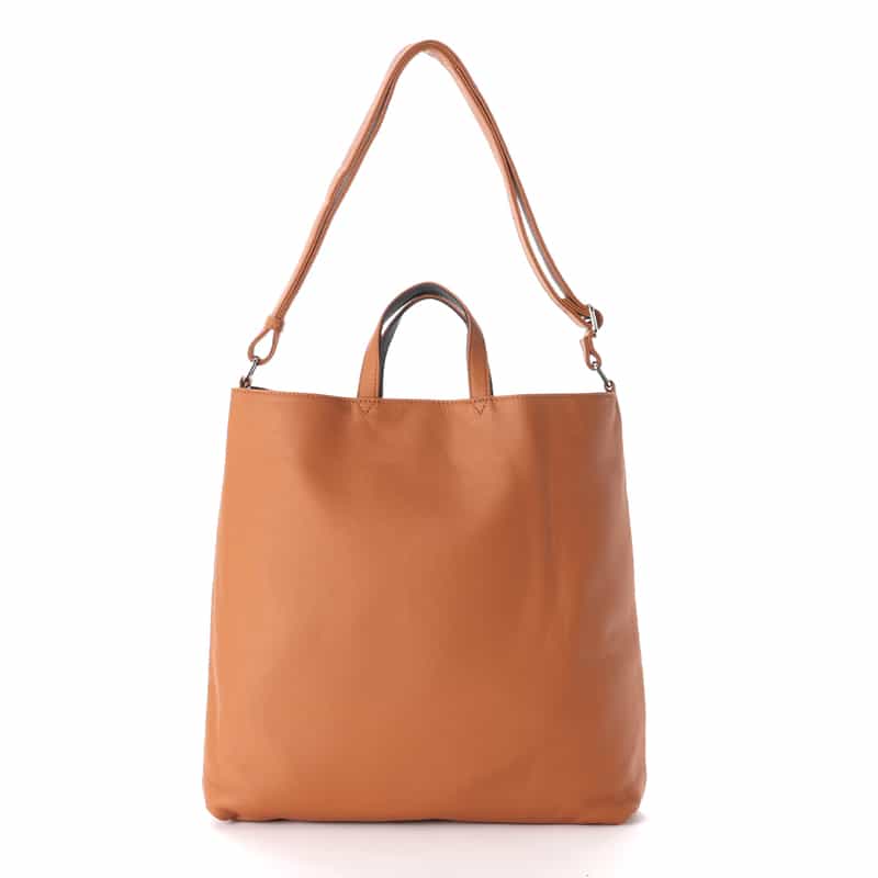 BARNEYS NEW YORK ソフトレザーショルダーバッグ BROWN