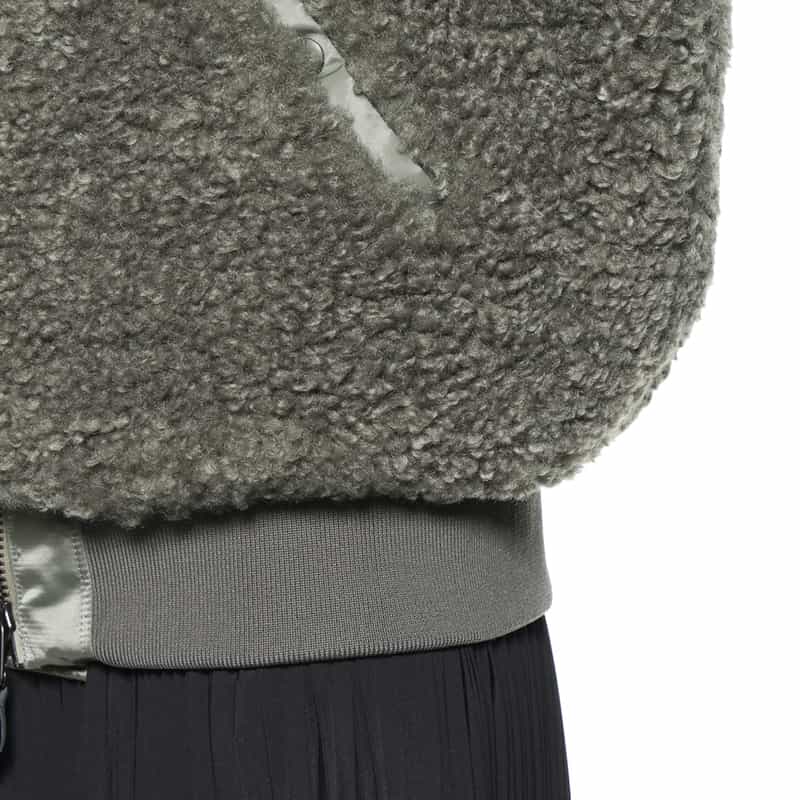 HYKE HYKE＜ハイク＞ フェイクムートン付MA-1ジャケット KHAKI