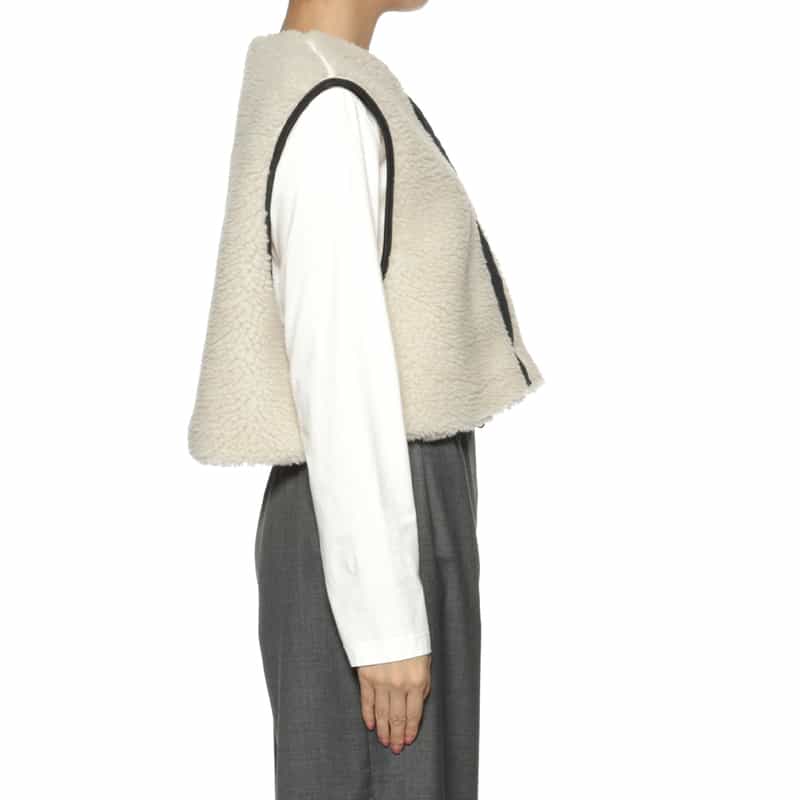 HYKE HYKE＜ハイク＞ フェイクムートン クロップドベスト WHITE