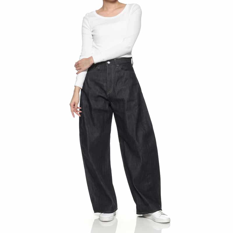 HYKE HYKE＜ハイク＞ バレルレッグデニムパンツ NAVY