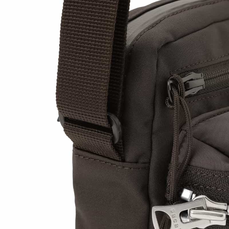 SACAI SACAI<サカイ> ポーチバッグ BROWN