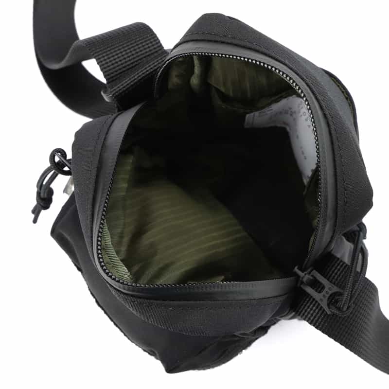 SACAI SACAI<サカイ> ポーチバッグ BLACK