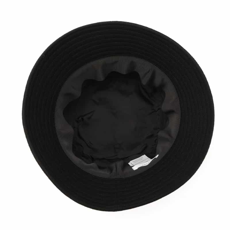 SACAI SACAI＜サカイ＞ロゴ入りバケットハット BLACK