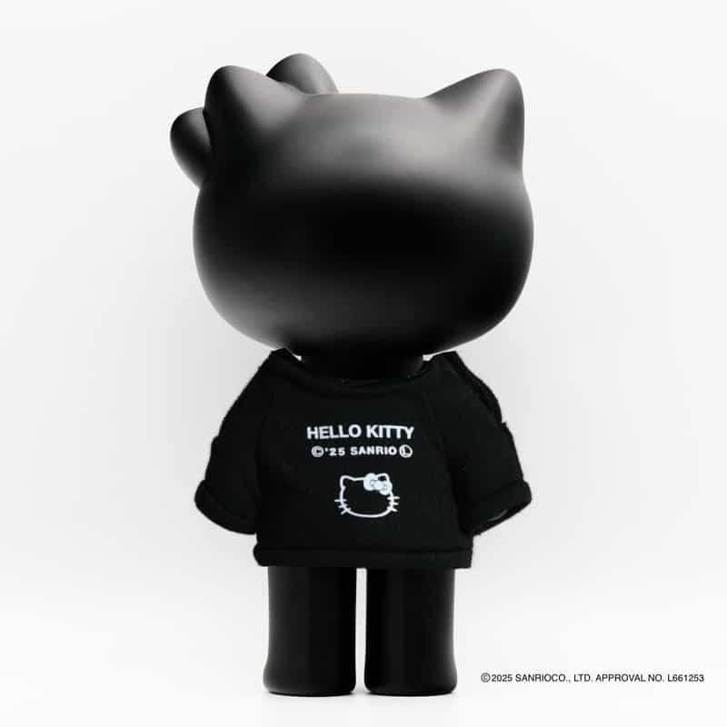 HELLO KITTY BLACK バーニーズ　ニューヨーク限定アートフィギュア HELLO KITTY "BLACK SERIES" BLACK