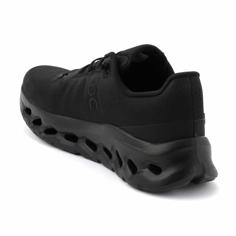 ON ON＜オン＞ スニーカー"CLOUDTILT" BLACK