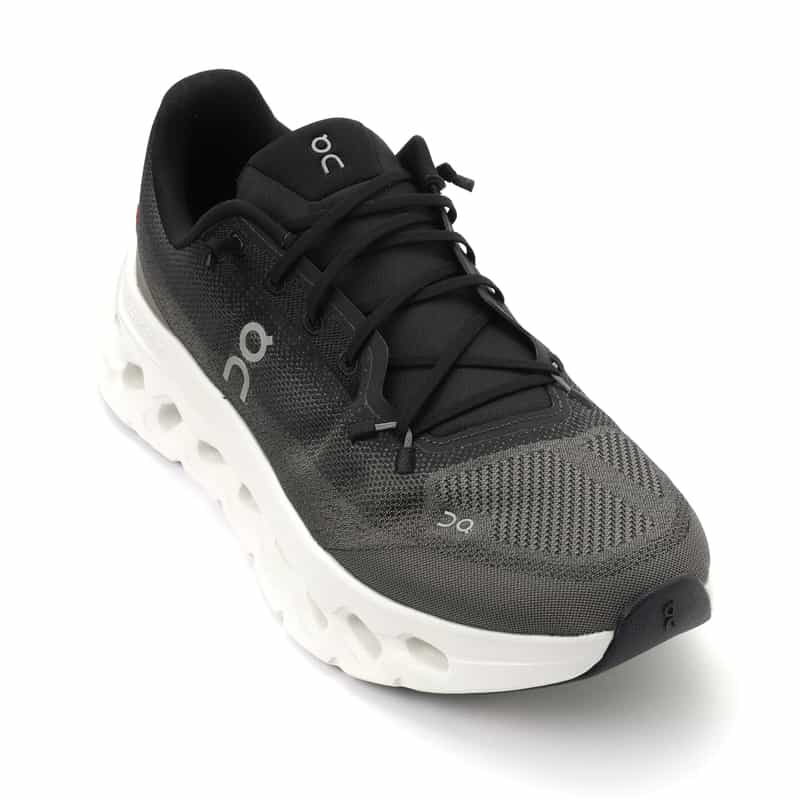 ON ON＜オン＞ スニーカー"Cloudtilt" BLACK