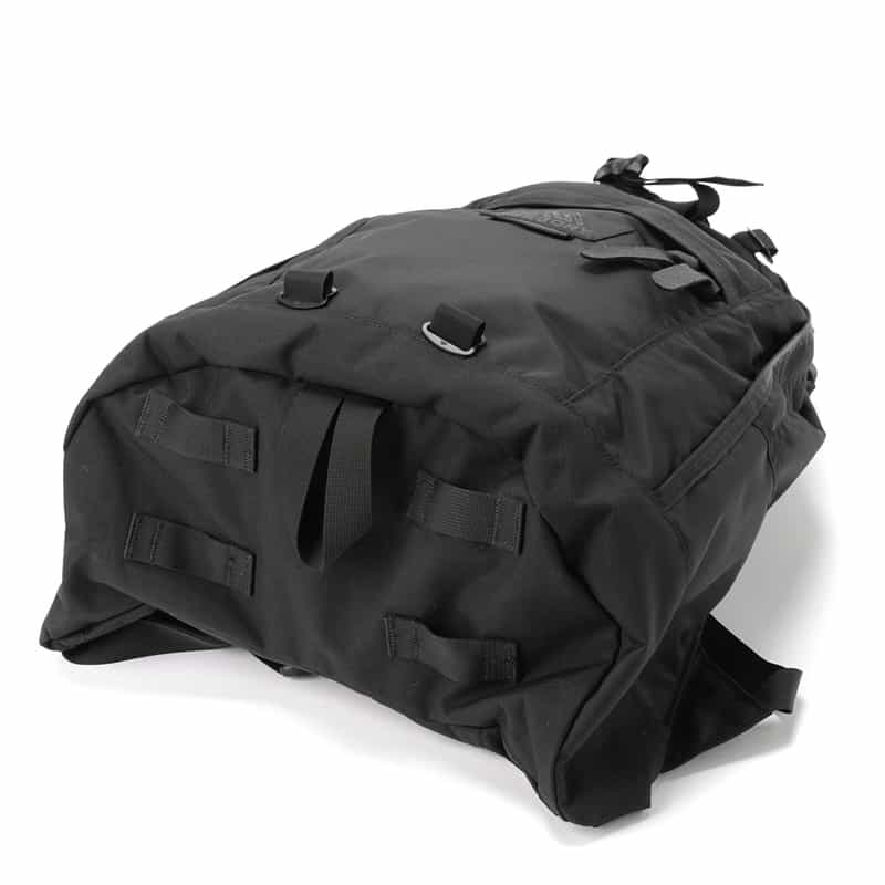 BARNEYS NEW YORK BARNEYS NEW YORK designed by TOMOHIRO KONNO ＜グレゴリー＞コラボレート バッグパック "DAY PACK" BLACK