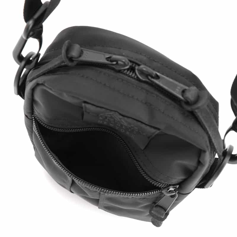 BARNEYS NEW YORK BARNEYS NEW YORK designed by TOMOHIRO KONNO ＜グレゴリー＞ コラボレート ボディバッグ "QUICK POCKET" BLACK
