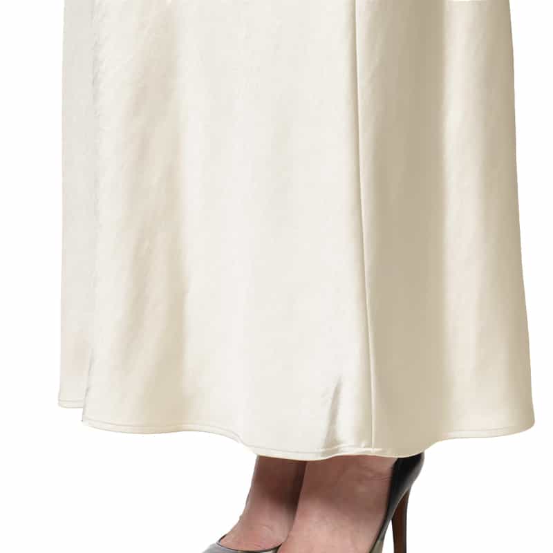 BARNEYS NEW YORK ウォッシャブル ロングサテンスカート WHITE