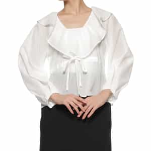美品 バーニーズ ニューヨーク ビッグカラーブラウス　White 美品 バーニーズ ニューヨーク ビッグカラーブラウス White
