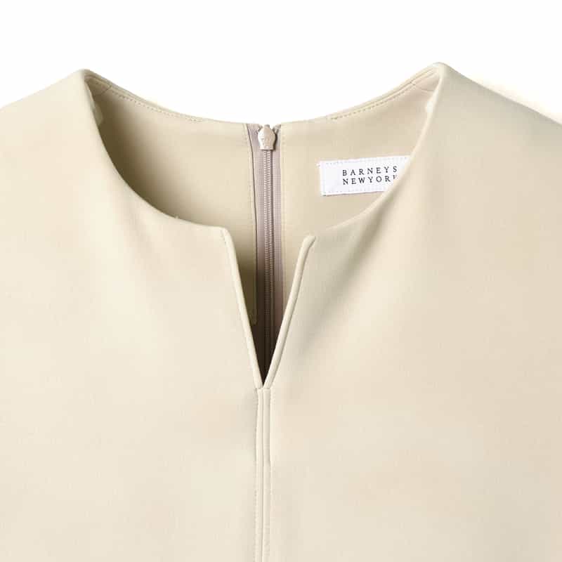 BARNEYS NEW YORK セットアップ ウォッシャブル ダンボール素材キーネックプルオーバー BEIGE