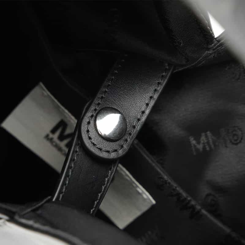 MM6 MAISON MARGIELA MM6 MAISON MARGIELA＜エムエム6 メゾン マルジェラ＞ "JAPANESE" ハンドバッグ BLACK