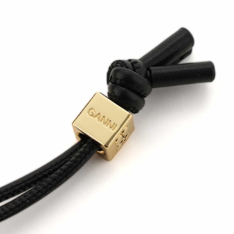 GANNI GANNI＜ガニー＞ チャーム BLACK