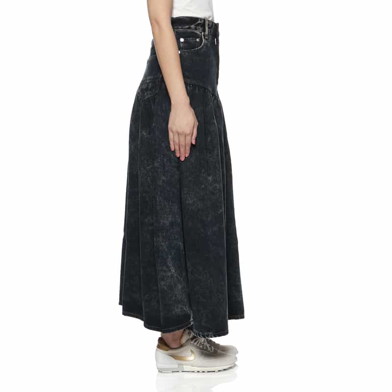 GANNI GANNI＜ガニー＞ ウォッシュ加工デニムスカート BLACK