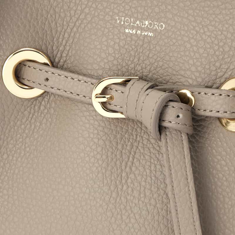 VIOLAD’ORO VIOLAD’ORO ＜ヴィオラドーロ＞ ベルト付きレザートートバッグ TAUPE