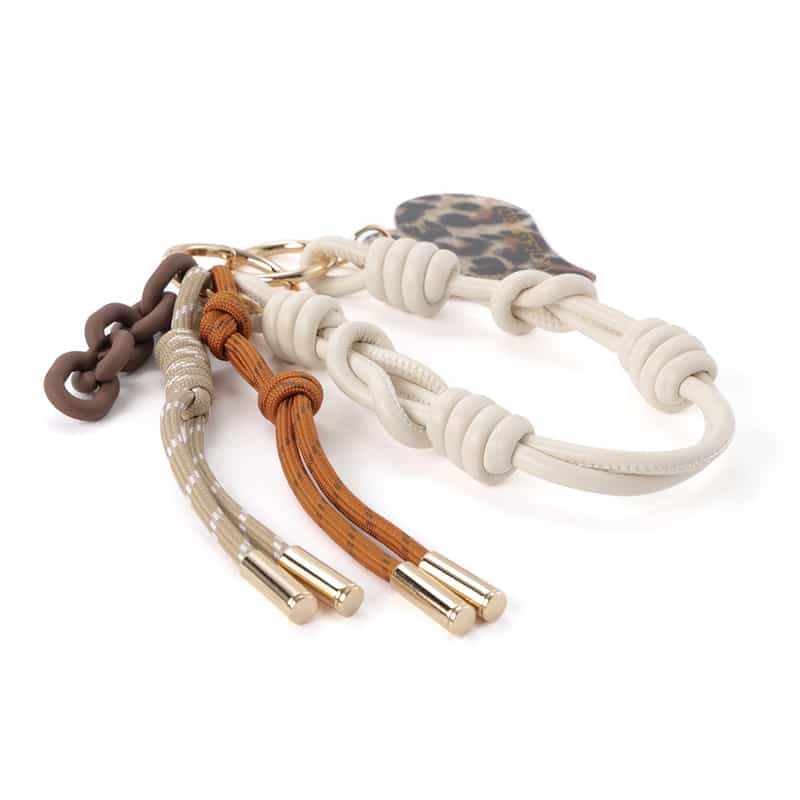 VIOLAD’ORO VIOLAD’ORO＜ヴィオラドーロ＞ チャーム WHITE