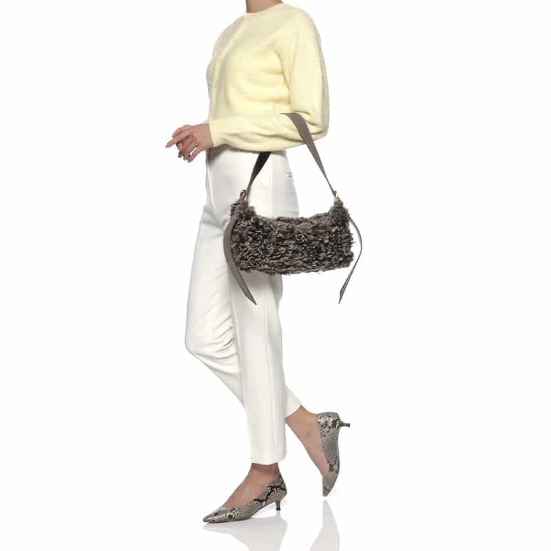 VIOLAD’ORO VIOLAD’ORO ＜ヴィオラドーロ＞ フェイクファー付きショルダーバッグ DARK BROWN