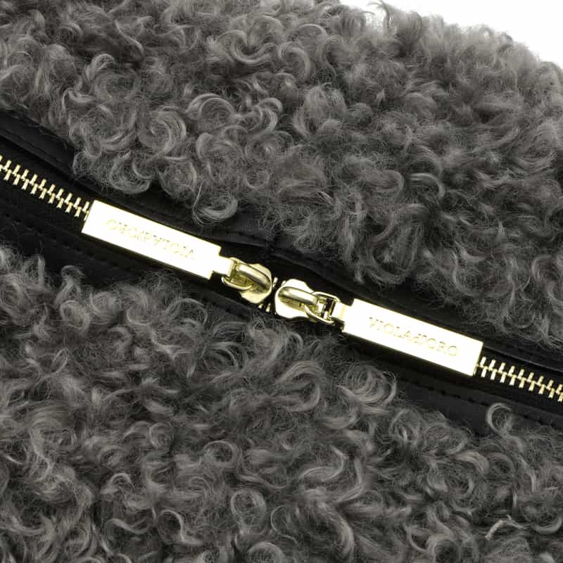 VIOLAD’ORO VIOLAD’ORO ＜ヴィオラドーロ＞ フェイクファー付き2WAYトートバッグ GRAY