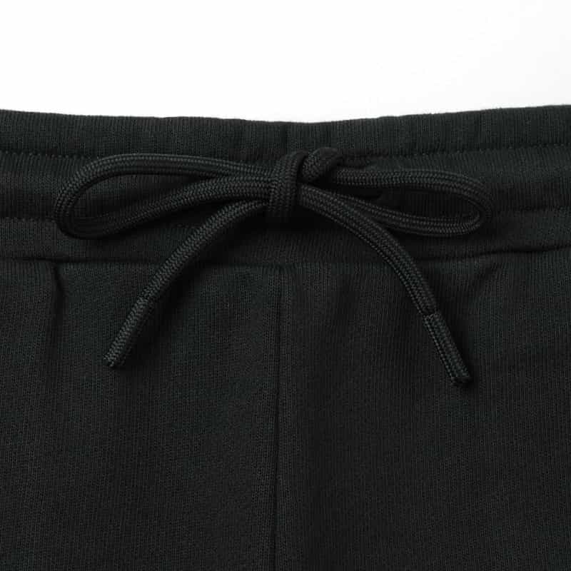 MONCLER MONCLER＜モンクレール＞ ロゴパッチ付ショーツ BLACK