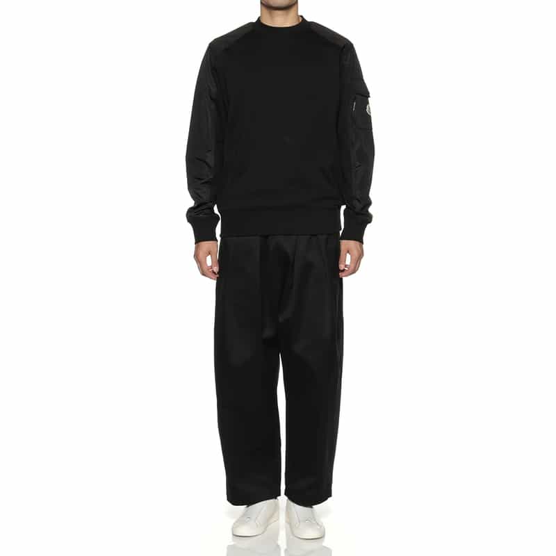 MONCLER MONCLER＜モンクレール＞ ロゴパッチ付スウェットプルオーバー BLACK
