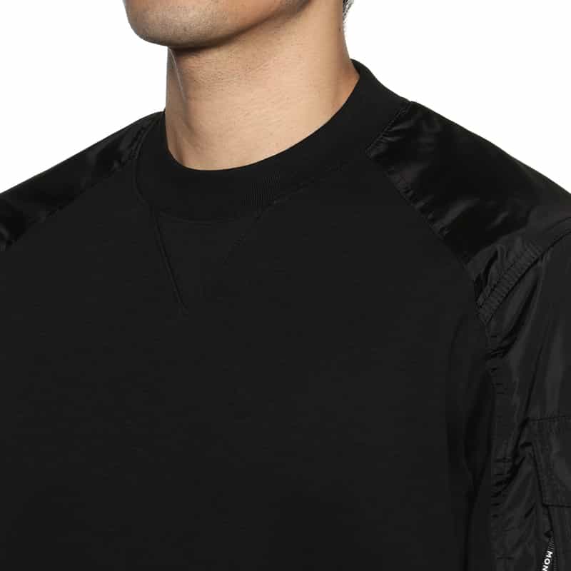 MONCLER MONCLER＜モンクレール＞ ロゴパッチ付スウェットプルオーバー BLACK